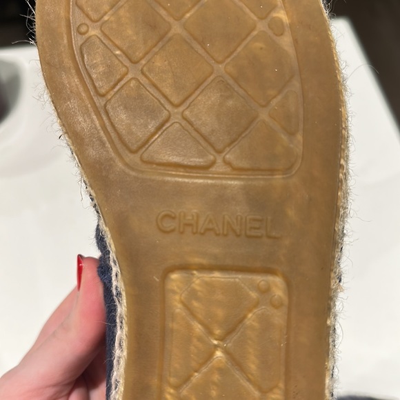Chanel Denim Toile CC Espadrilles - Picture 4 of 11